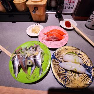 さんま、活たこ、サーモン(根室花まる 大同生命札幌ビルmiredo店)