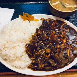 木の子たっぷりハッシ ユドビーフ (大衆食堂 定食のまる大 多摩センター店)