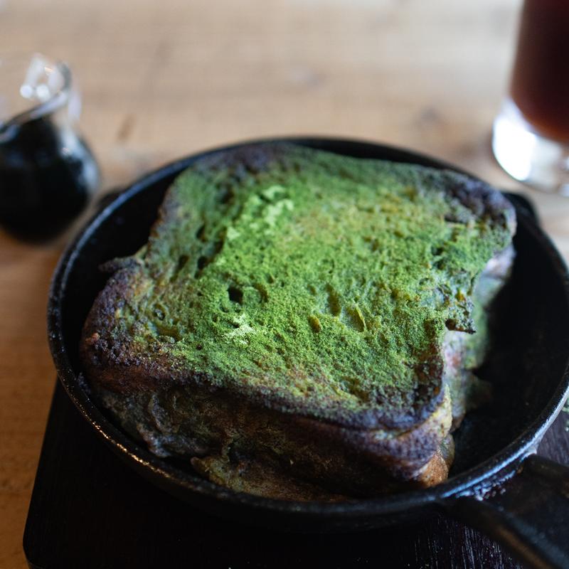 鉄板抹茶フレンチトースト(パンとエスプレッソと姫路城)