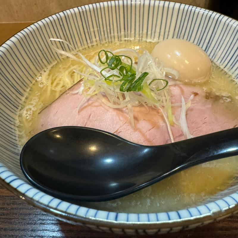 濃厚鮮魚真鯛蕎麦(味玉)(麺や空と大地)