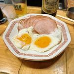 ハムエッグ(大衆酒場 チャン栓チャン)