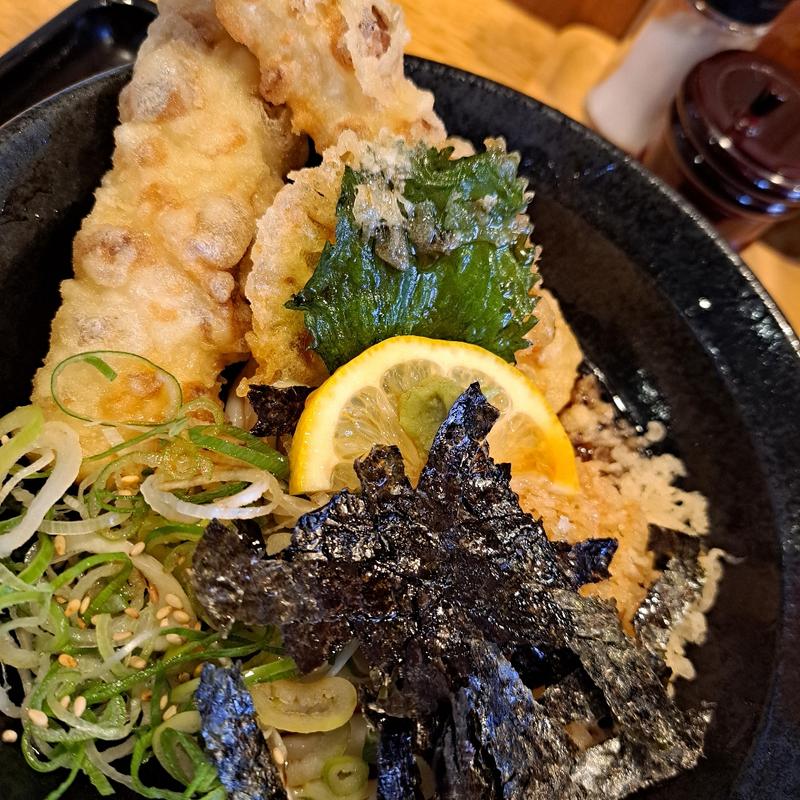 ぶっころうどん　ちく天(麺家 七兵衛)