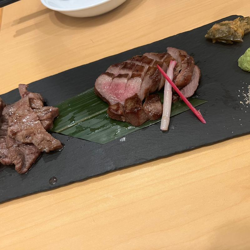 (ブランド生牡蠣と極み牛タン〜おいすたん〜関内横浜)