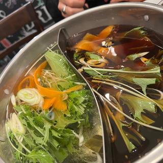 (ブランド生牡蠣と極み牛タン〜おいすたん〜関内横浜)