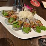 パーナ貝のレモングラスソース(Sabai Sabai Thai)