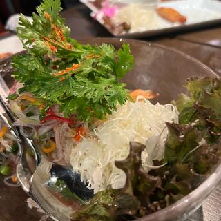 タイ風春雨サラダ