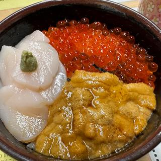 元祖函館巴丼(きくよ食堂本店)