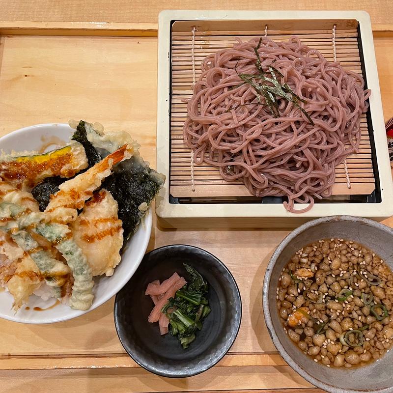 海老天丼とそば(一汁五穀 広島店 （いっとごこく）)