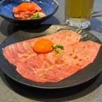 和牛ミスジの大判ユッケ