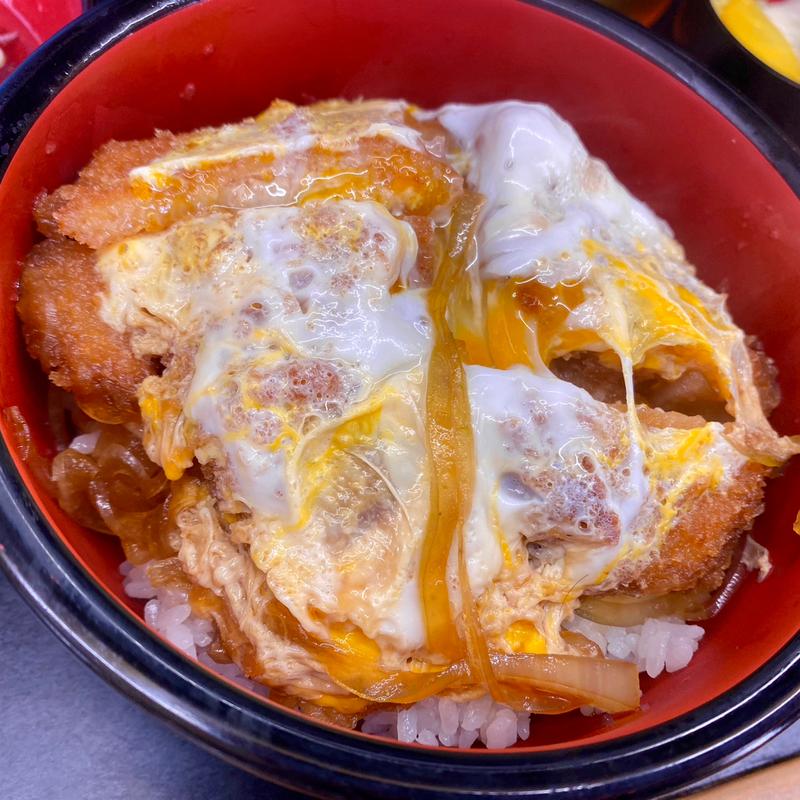 玉かつ丼(きらく)