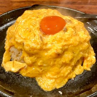 W赤玉子オムチャーハン(オムちゃん食堂)