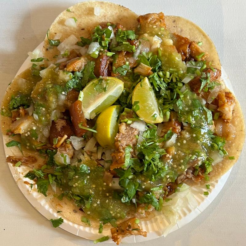 カルニタス(TACOS 3HERMANOS HARAJUKU)