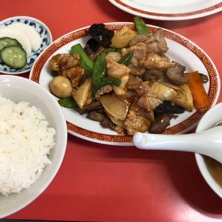 五目うま煮定食(三久飯店)