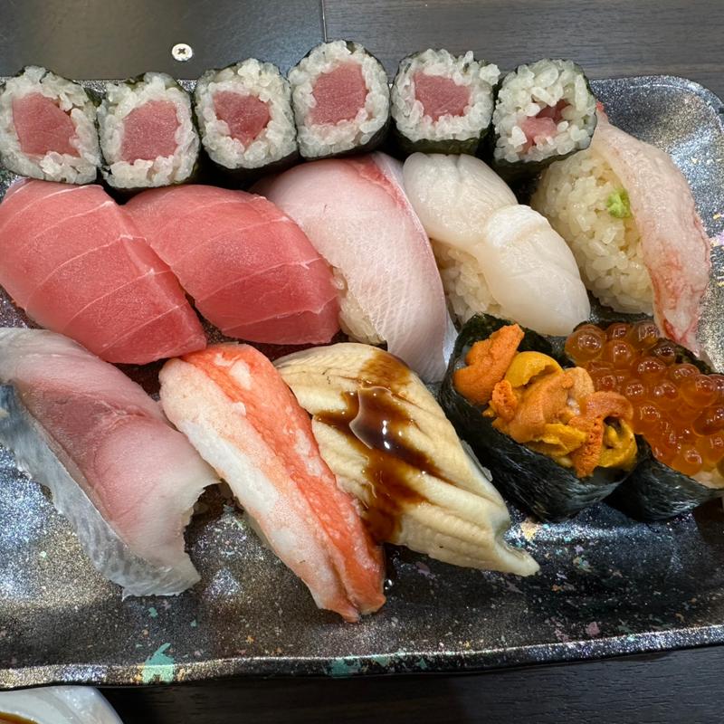 特上にぎり寿司(うみっぷく)