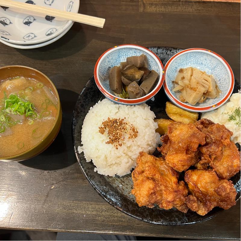 (鉄板焼き居酒屋 末八)