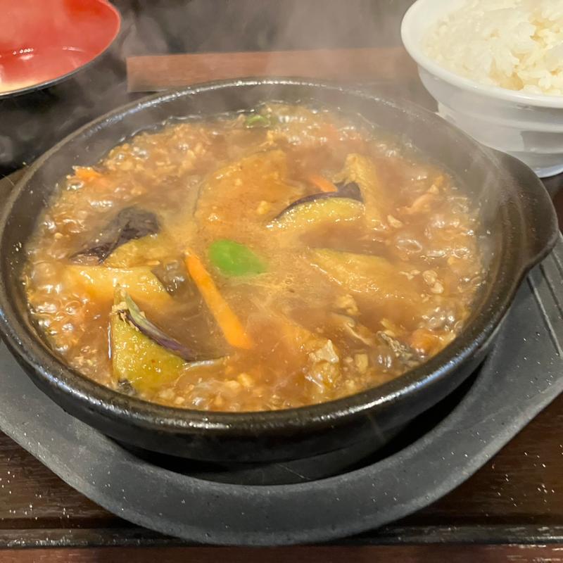土鍋茄子煮込み定食(楊銘宇黄燜鶏米飯 御徒町店)