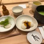みつ白玉二皿 白みつ抹茶・みたらし(甘味 みつや)