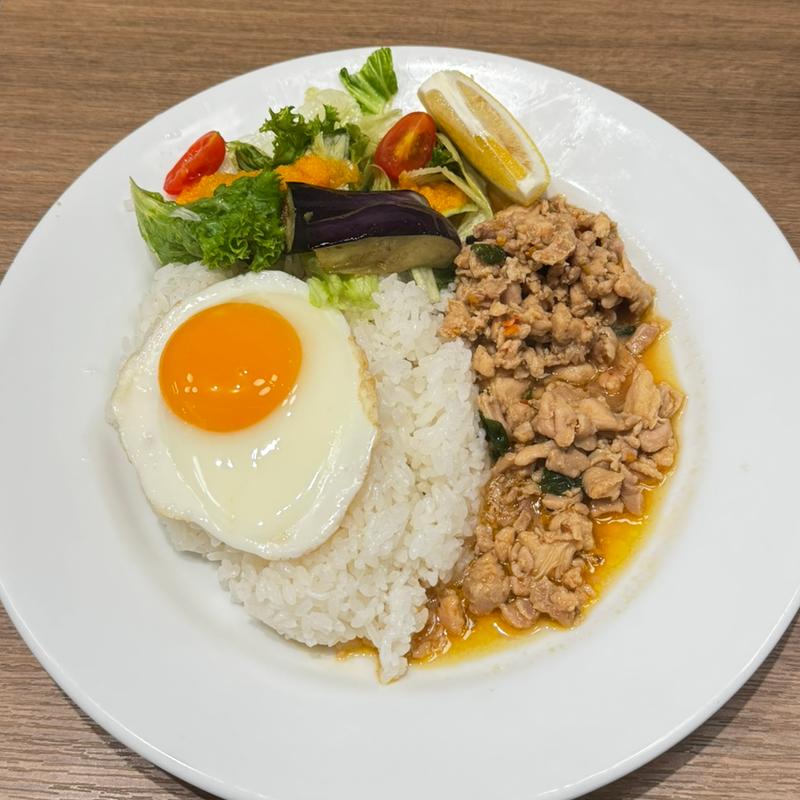 ガパオライス(デニーズ 東習志野店 )