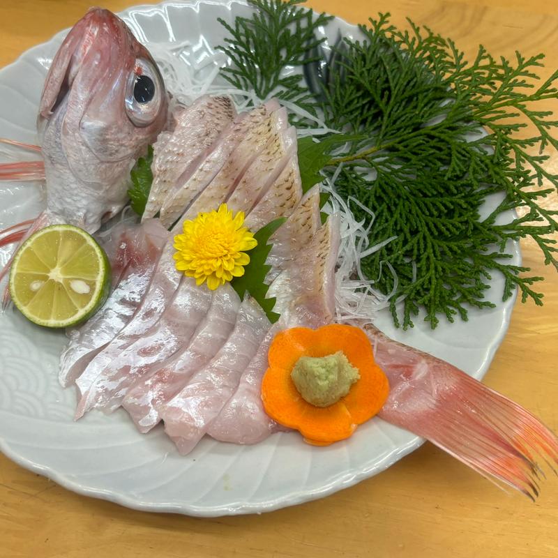 ノドグロの刺し身(花房食堂)