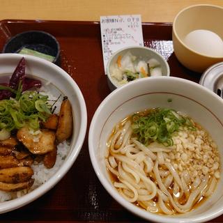 とろたま炙り鶏丼(なか卯 郡山大町店 )