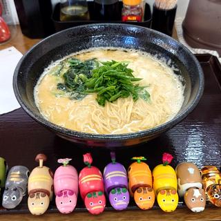 魚介鶏白湯ラーメンチャーシュー海苔抜き(自家製麺 麺工房えんたく)