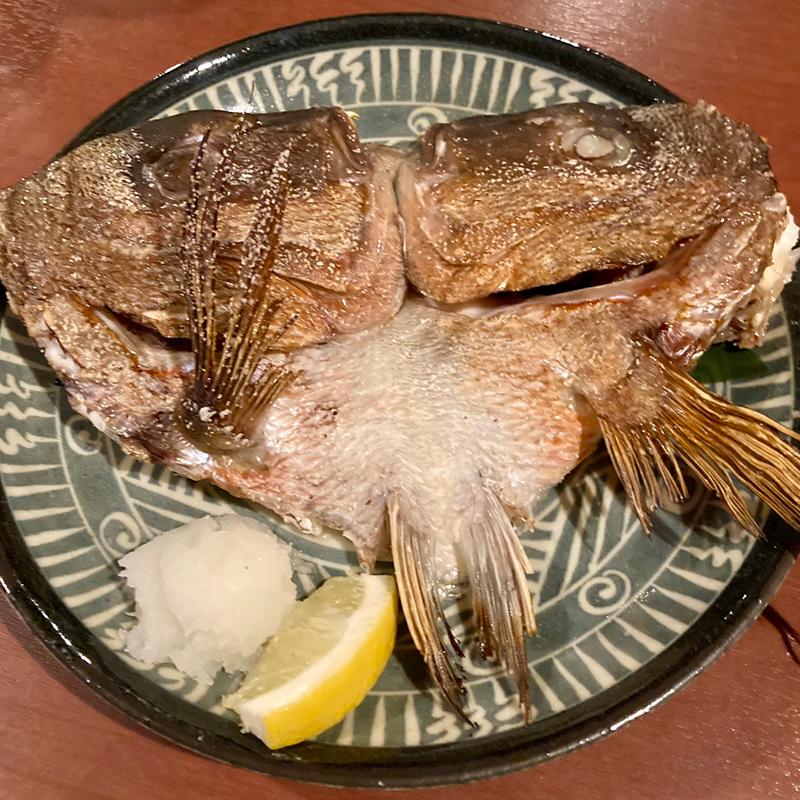 鯛カマ塩焼き(とら吉)
