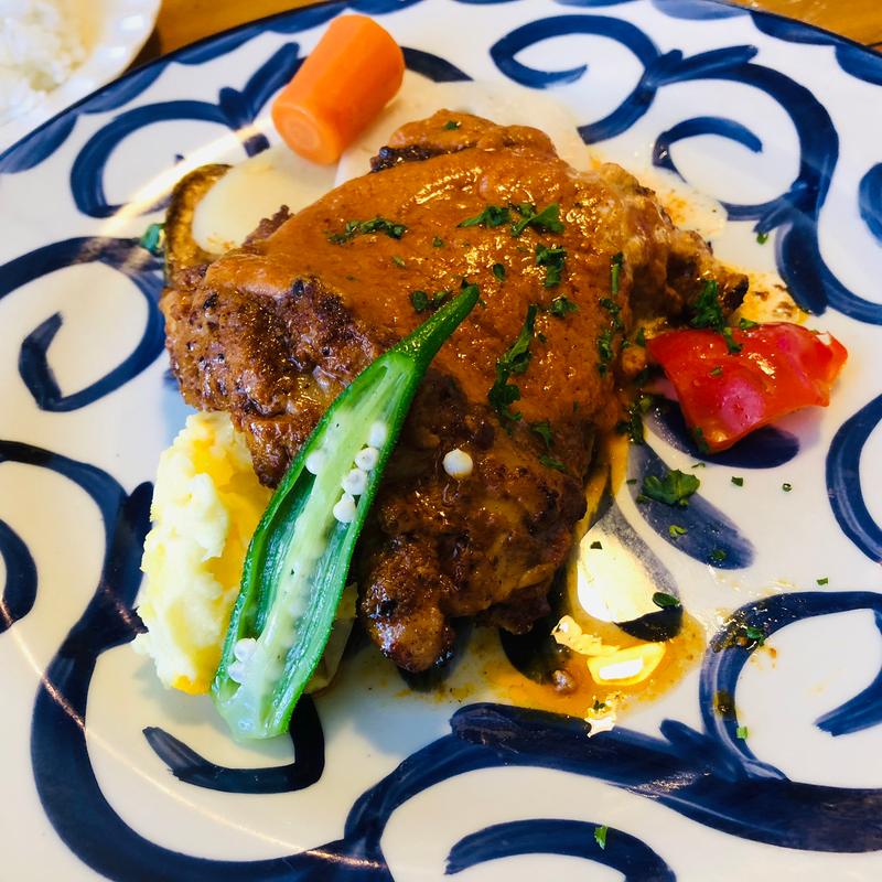 タンドリーチキンw/バターマサラソース(洋食屋 青空 （ヨウリョクヤ アオゾラ）)