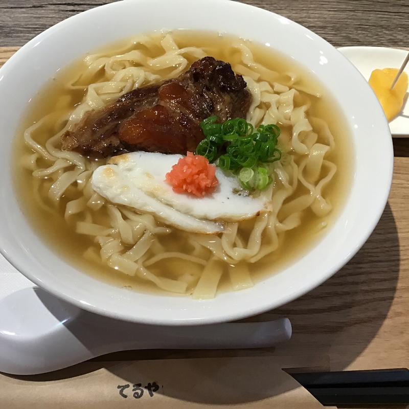 ソーキそば(てるや)