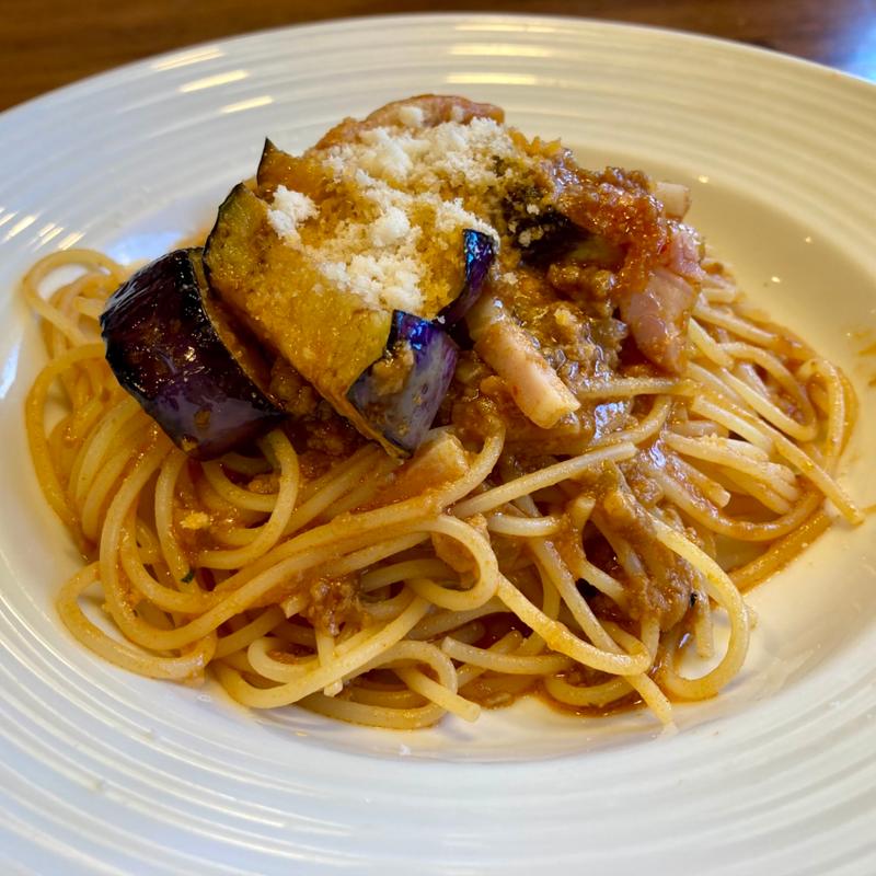 茄子とベーコンのボロネーゼ(オリーブの丘 西那須野店)