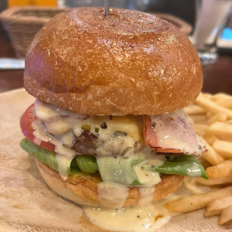 ボラボラ(HINANO Resort Burger&Bar)
