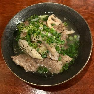 塩もつ煮(居酒屋 入船町 火吹男)