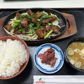 レバニラ定食(上河内SA 下り線 フードコート )