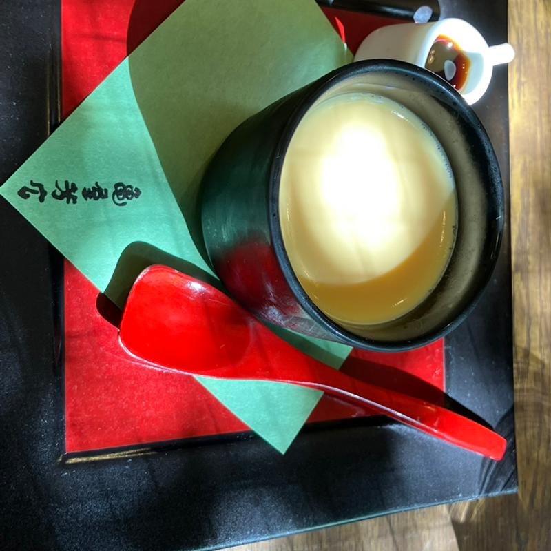 プリン(あつた蓬莱軒 神宮店 （あつたほうらいけん）)