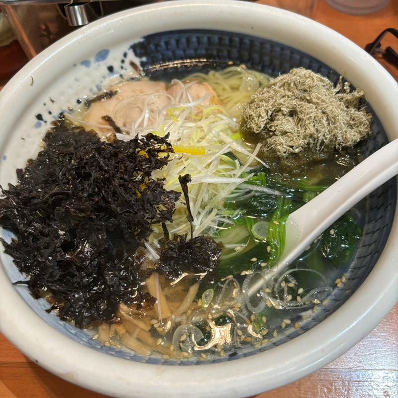 俺流塩ラーメン薄味(俺流塩らーめん 下北沢店 )