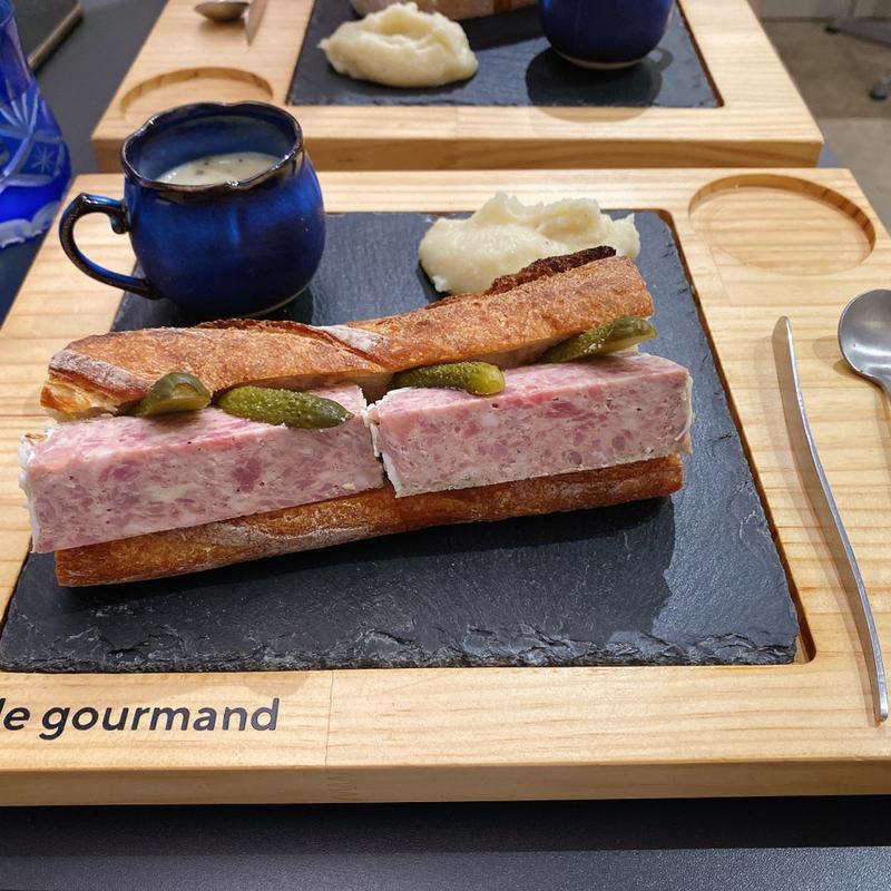 パテドカンパーニュ(saint de gourmand)