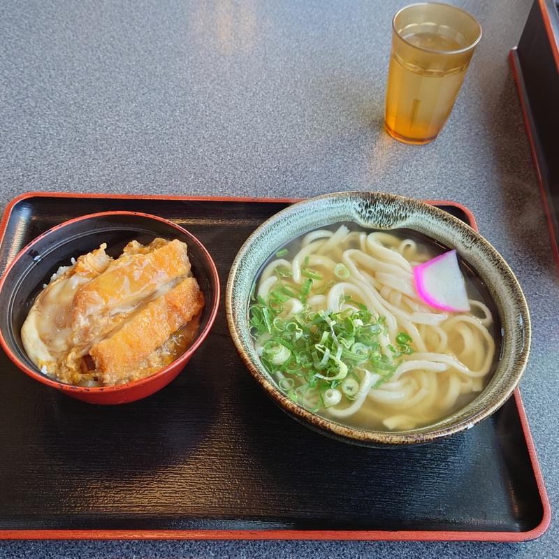(おやまうどん　桂川町 （オヤマウドンケイセンマチ）)