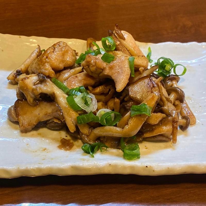 鶏ときのこ柚子胡椒炒め (味処●酒処 とらや)