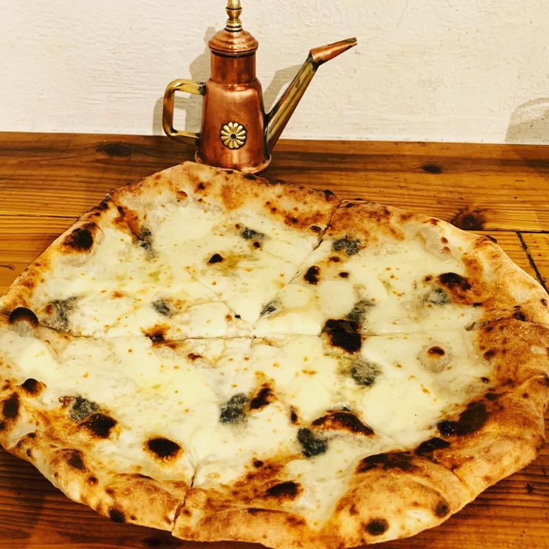 クアトロフォルマッジ(トラットリア エ ピッツェリア ラルテ)