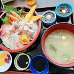 海鮮丼セット(道の駅 天草市イルカセンター)