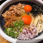 肉盛りませ玉うどん(丸亀製麺足立加平)