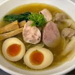 特製塩らー麺