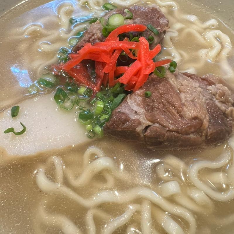 ソーキそば(お食事処みかど)