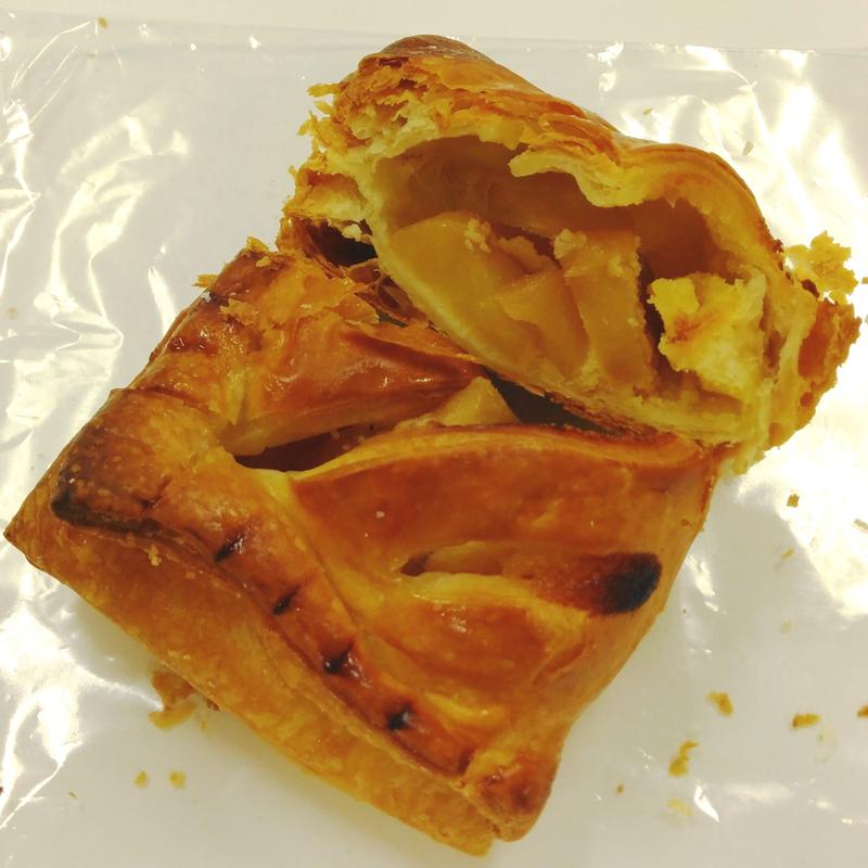 秋映りんごのアップルパイ(ブランジェ浅野屋 武蔵小杉店)