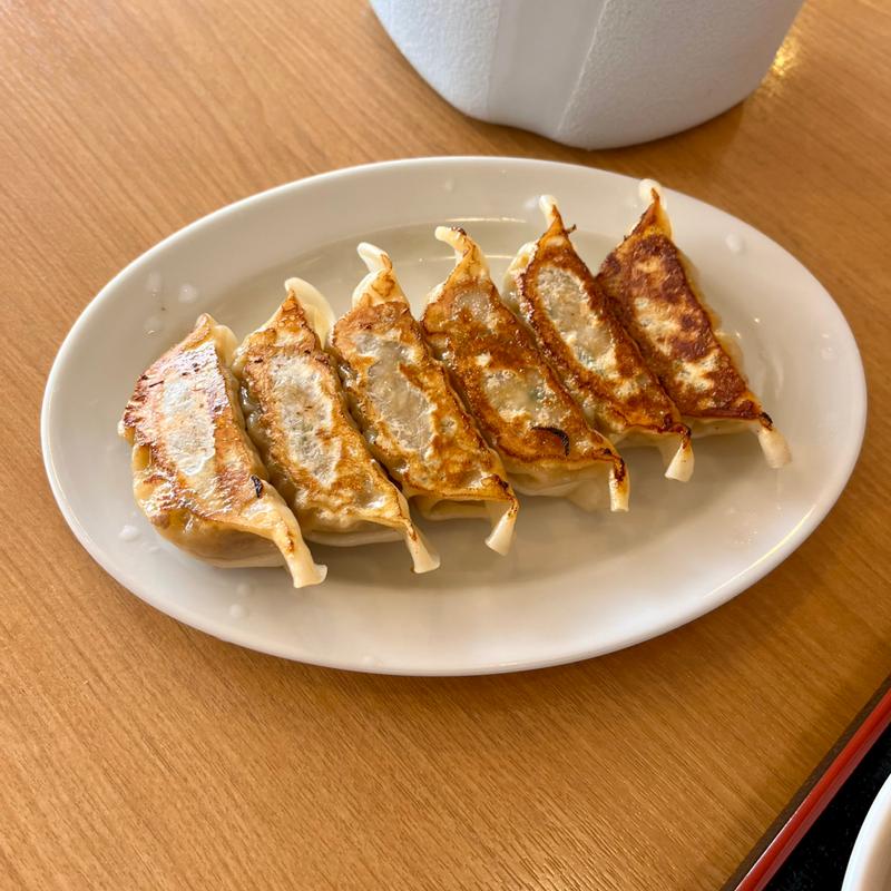 黒豚餃子(台湾料理 萬福)