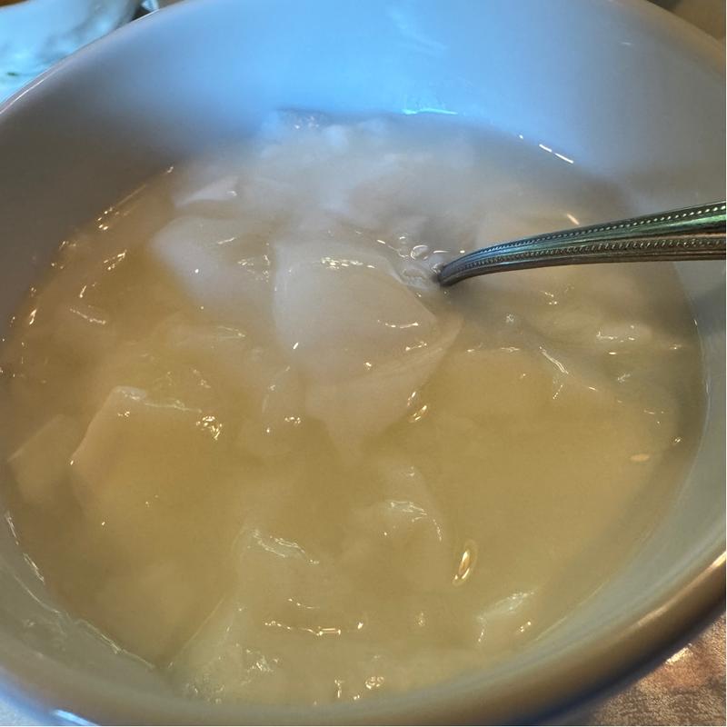 杏仁豆腐(山賊ホルモン)