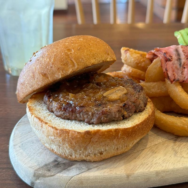 THE BURGER(Café Downey 日赤店)