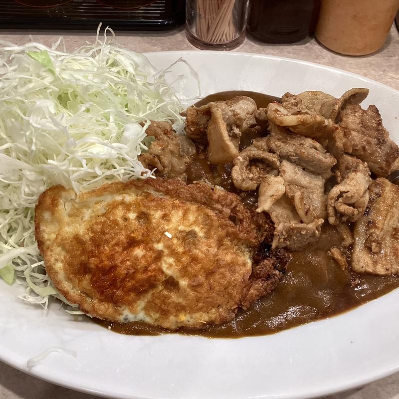 スタミナカレー焼き　キャベツ乗せ(スタミナカレーの店バーグ川崎店)