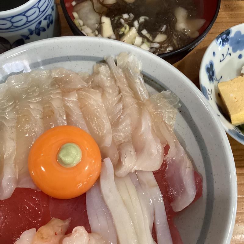 四合せ丼(みなと食堂 （みなとしょくどう）)