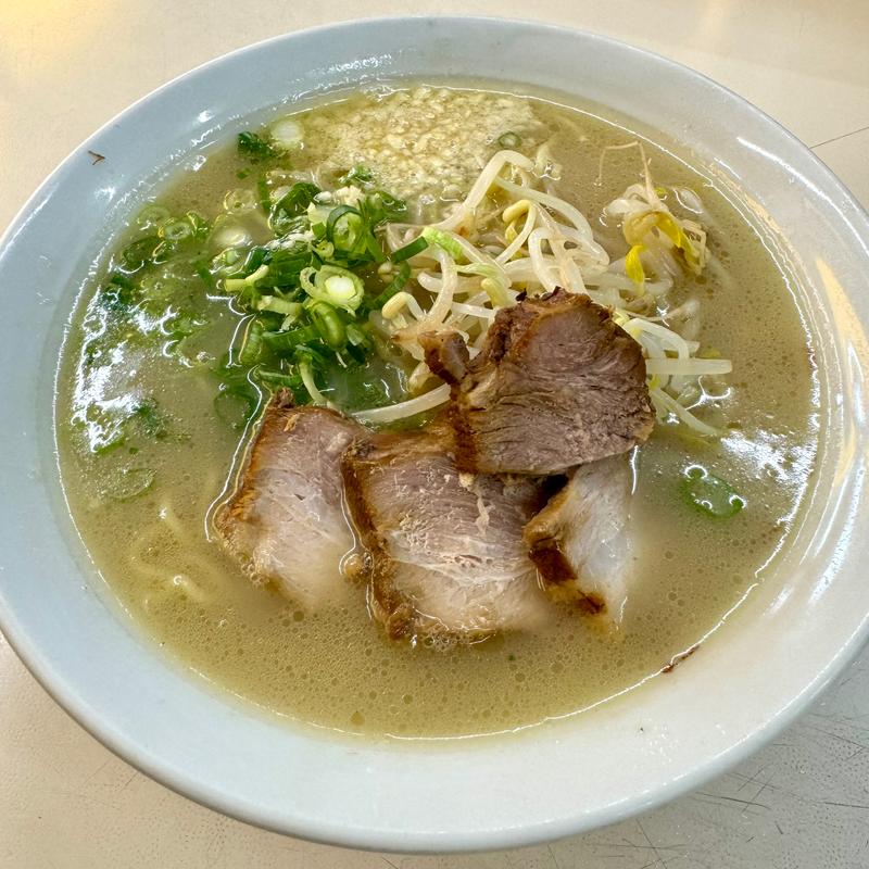 にんにくラーメン(薩摩っ子ラーメン 天六店 （さつまっこらーめん）)