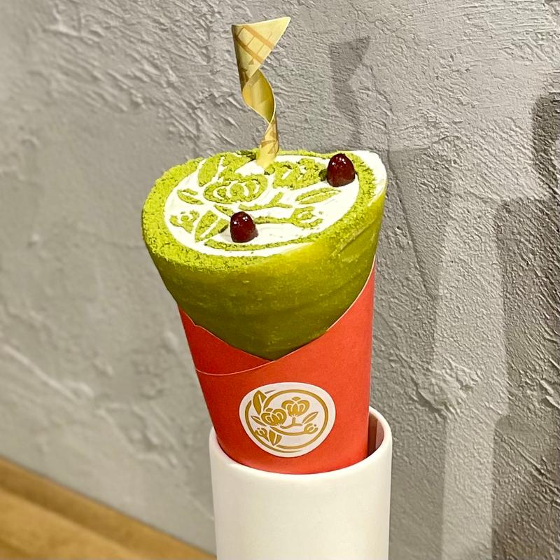 餡と濃厚生クリームの宇治抹茶クレープ(甘紋の香(かもんのこう) - 和クレープ専門店)